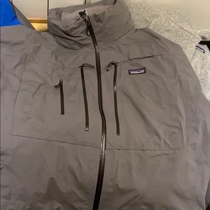 Wind and rain jacket